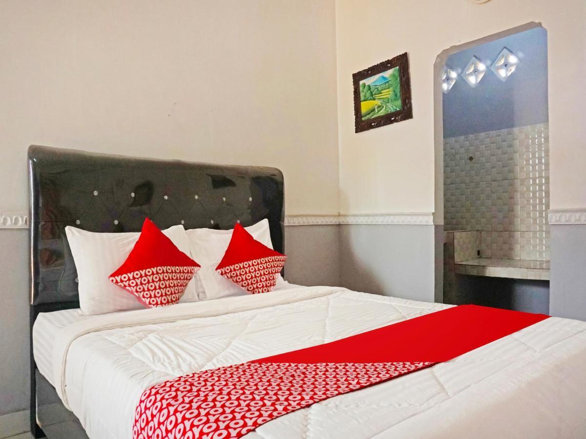 Oyo 90369 An Nur Family Homestay Syariah Cigombong Eksteriør billede