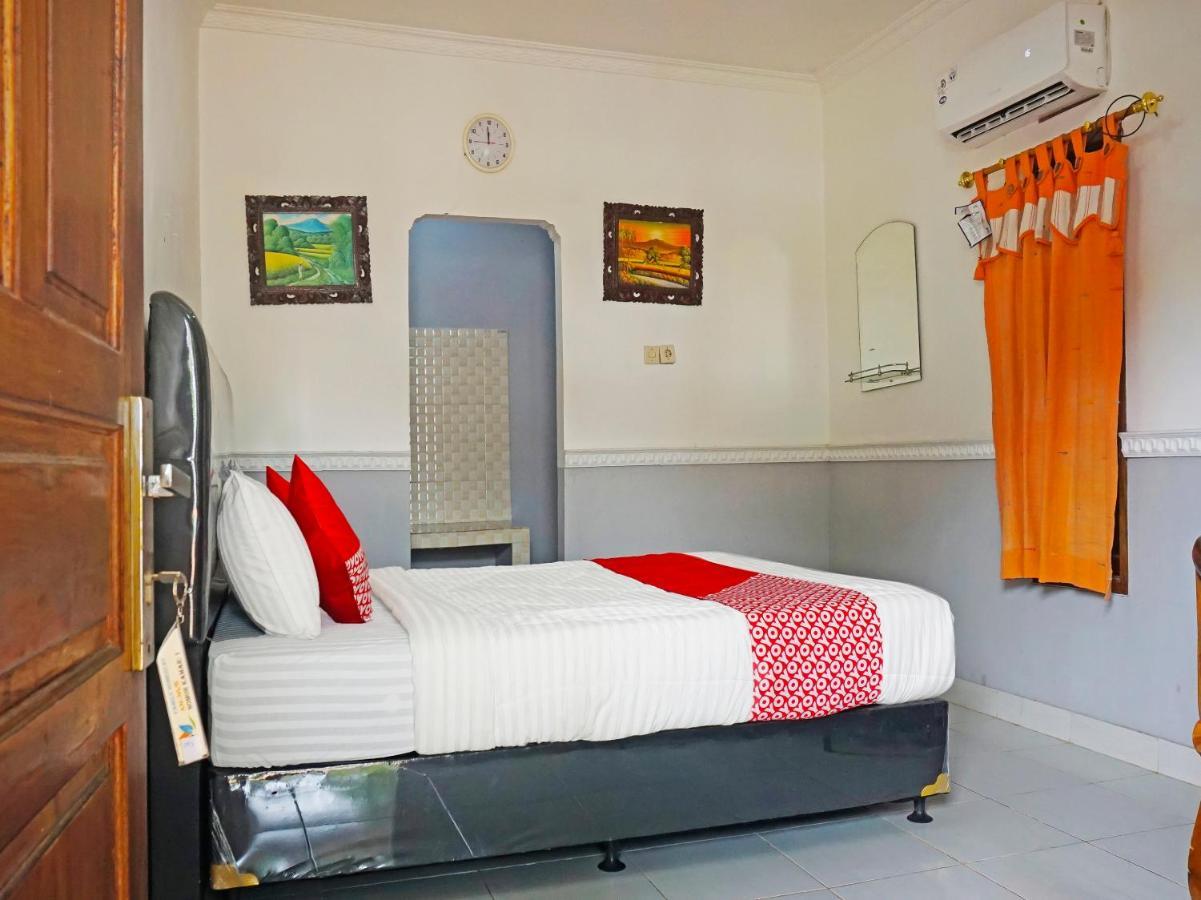 Oyo 90369 An Nur Family Homestay Syariah Cigombong Eksteriør billede